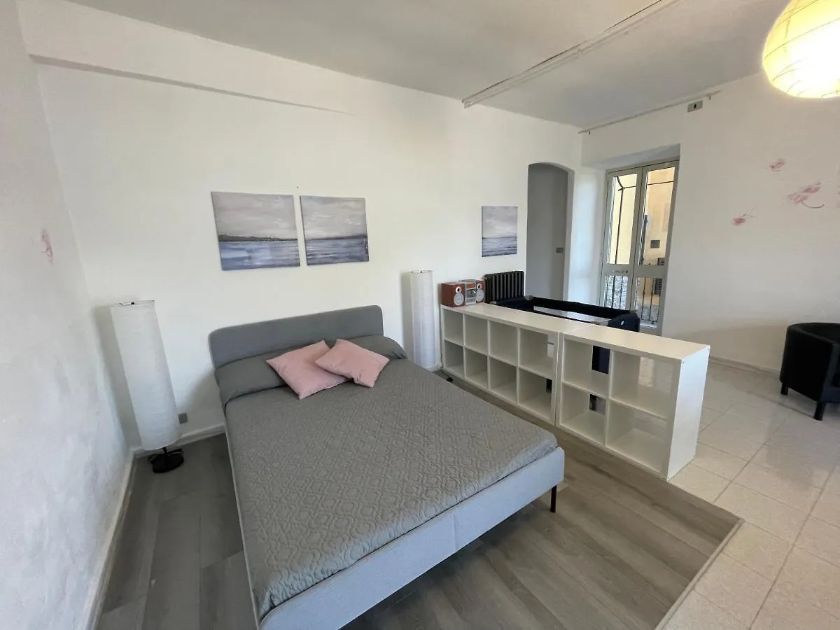 Ferienwohnung Varennahouse Sunset Apt Italien